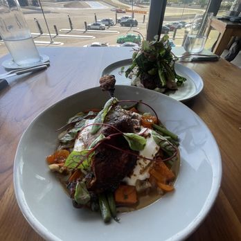 Restaurant 917 - Duck Confit 6 oz Snake River Farms Hanger Steak - New American Near Me - Carson, California