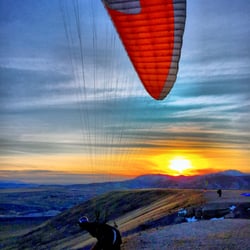 Paraglide Utah - A students first flight off the mountain!