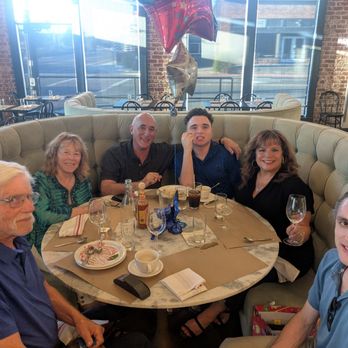 Reds' Bistro - New American Near Me - Loomis, California