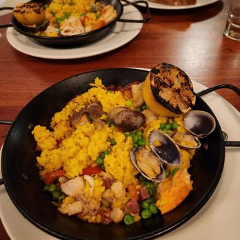 Cooks Tavern - New American Near Me - Tacoma, Washington