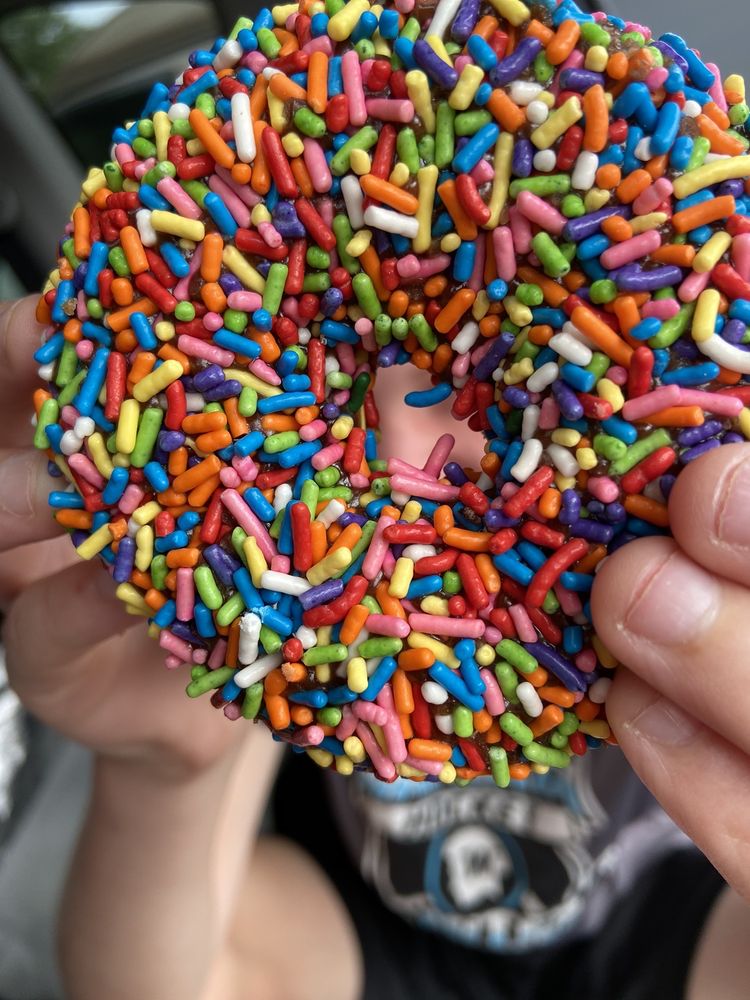 YOYO DONUTS 272 Photos & 268 Reviews 5757 Sanibel Dr,