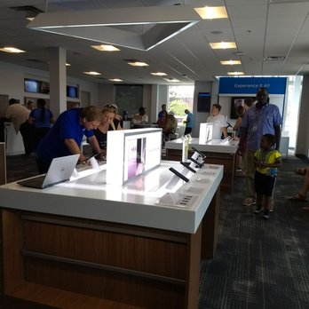 Spectrum - People waiting to cancel service. - Internet Service Providers Near Me - Lexington, Kentucky Spectrum - People waiting to cancel service. - Internet Service Providers Near Me - Lexington, Kentucky