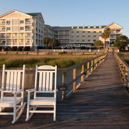 Exterior photo of Courtyard by Marriott Charleston Waterfront - Charleston, South Carolina Exterior photo of Courtyard by Marriott Charleston Waterfront - Charleston, South Carolina