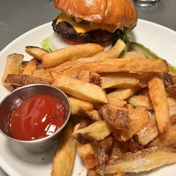 Cotton & Rye - Burger - New American Near Me - Savannah, Georgia