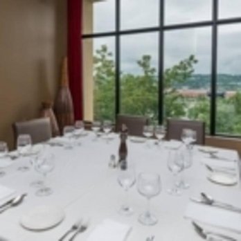 La Cuisine - Photo - French Near Me - Chicoutimi, Quebec