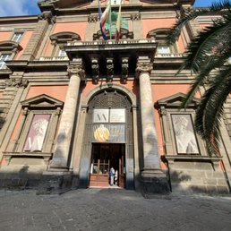 Entrance (Entrata)