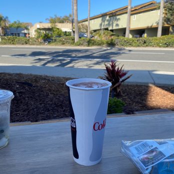 Harbor Fish Cafe - 1/2 lemonade 1/2 tea - Seafood Near Me - Carlsbad, California