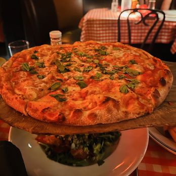 Jones - Margherita Pizza - Italian Near Me - West Hollywood, California Jones - Margherita Pizza - Italian Near Me - West Hollywood, California