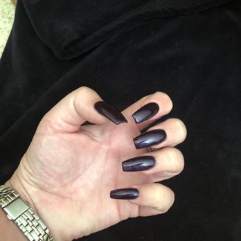 Queen's Nails and Spa - Nail Salons Near Me - Concord, California