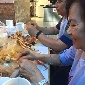 Corn N' Crab - Cajun/Creole Near Me - Canoga Park, California