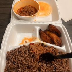 Elena's Cuban Cafe - Rice with Shredded Beef and 3 plaintains