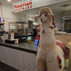 Peruvian Brothers - Cute spot inside La Cosecha food hall