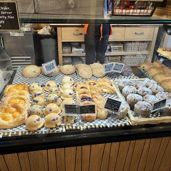 Maison Villatte - Bakeries Near Me - Falmouth, Massachusetts Maison Villatte - Bakeries Near Me - Falmouth, Massachusetts