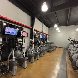 The Zoo Healthclub - Our Cardio Section!