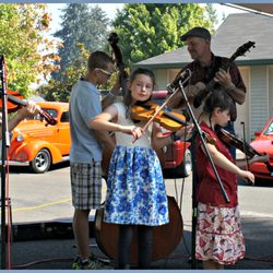 Magnolia Gardens Senior Living - Musical performances are a regular occurrence at Magnolia.