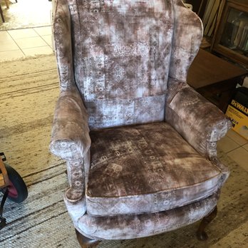 Lino's Upholstery - Furniture Reupholstery Near Me - Tucson, Arizona