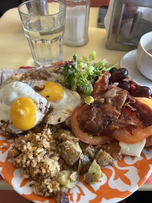 Maggie's Krooked Cafe & Juice Bar by null