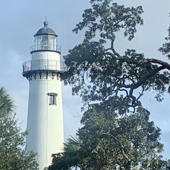 The Half Shell - The lighthouse at St Simons Island - Seafood Near Me - Saint Simons Island, Georgia The Half Shell - The lighthouse at St Simons Island - Seafood Near Me - Saint Simons Island, Georgia