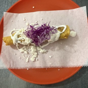Mestiza - Another street taco - Mexican Near Me - St. Louis, Missouri