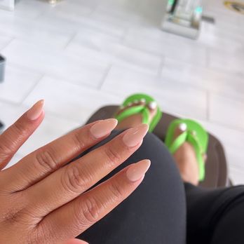 Fendy Nail Lounge - Nude almond shaped acrylics - Nail Salons Near Me - Cypress, California