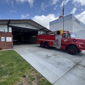 County of Los Angeles - They were coming back from call - Fire Departments Near Me - Carson, California County of Los Angeles - They were coming back from call - Fire Departments Near Me - Carson, California