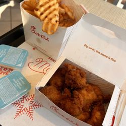 Chick-fil-A - Nugget meal 8 piece