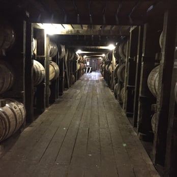 Heaven Hill Bourbon Experience - Tours Near Me - Bardstown, Kentucky