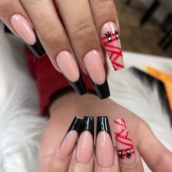 Super Nails