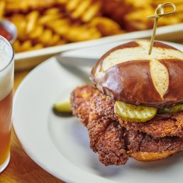 Nashville Hot Chicken Pizza