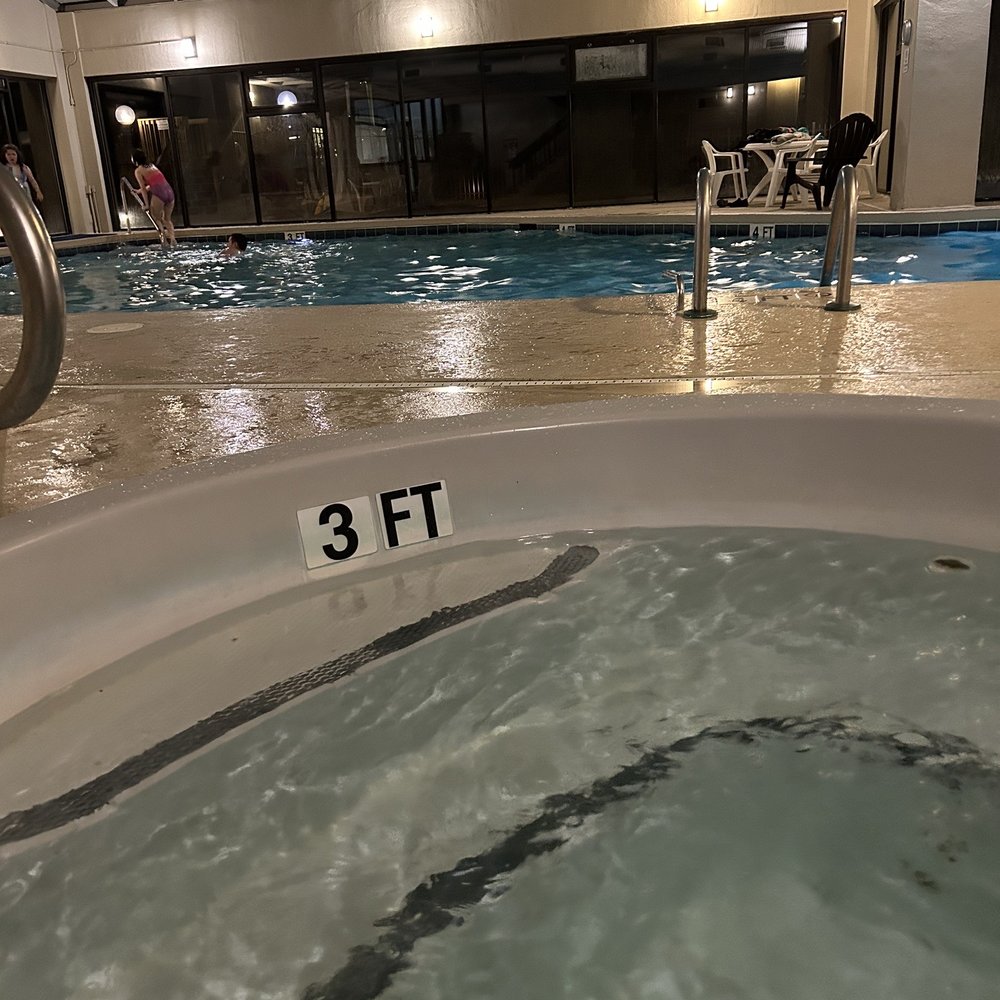 Sea Winds - Indoor pool at Seawinds - Vacation Rentals Near Me - North Myrtle Beach, South Carolina Sea Winds - Indoor pool at Seawinds - Vacation Rentals Near Me - North Myrtle Beach, South Carolina