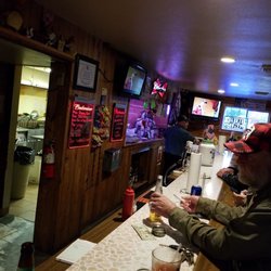 Roosters Bar & Breakfast - Bar