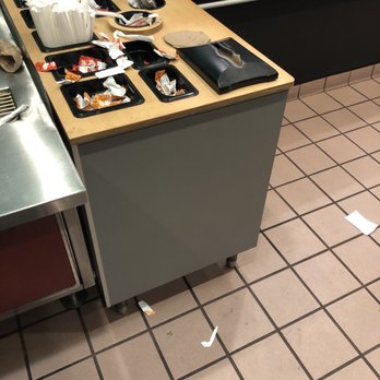 Taco Bell - Trash everywhere, dirty tables and the condiment area is atrocious - Fast Food Near Me - Alameda, California Taco Bell - Trash everywhere, dirty tables and the condiment area is atrocious - Fast Food Near Me - Alameda, California