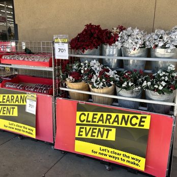 Michaels - 1/6/25 Always a sucker for clearance events - Arts & Crafts Near Me - Lakewood, California Michaels - 1/6/25 Always a sucker for clearance events - Arts & Crafts Near Me - Lakewood, California