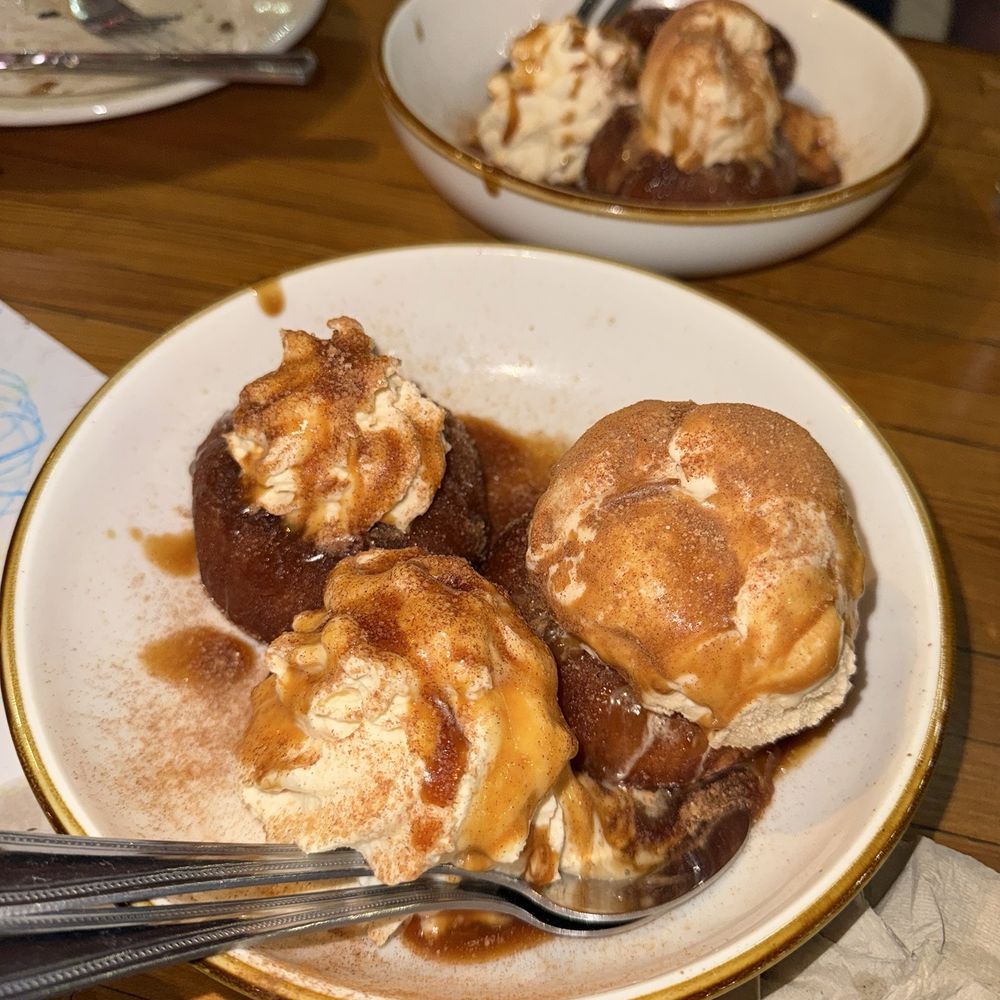 Sacco's Bowl Haven - Seasonable apple cider donuts with ice cream - Bowling Near Me - Somerville, Massachusetts Sacco's Bowl Haven - Seasonable apple cider donuts with ice cream - Bowling Near Me - Somerville, Massachusetts
