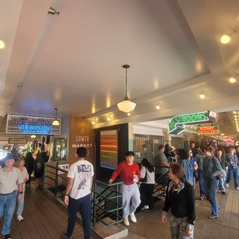 Pike Place Market - Public Markets Near Me - Seattle, Washington Pike Place Market - Public Markets Near Me - Seattle, Washington