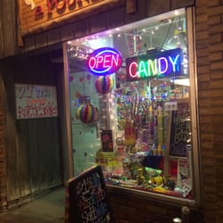 A Pinch or A Pound - A Pinch or a Pound Storefront