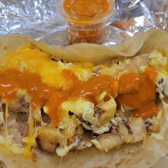 Mad Tacos Birria - Mexican Near Me - Houston, Texas