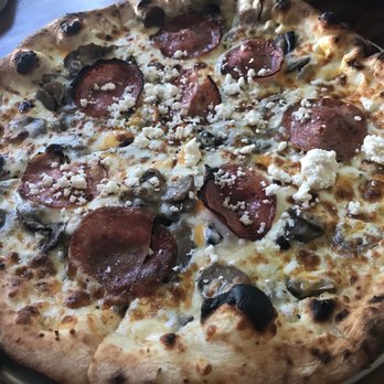 Rigo - Funghi pizza with salami - Spanish Near Me - Honolulu, Hawaii Rigo - Funghi pizza with salami - Spanish Near Me - Honolulu, Hawaii