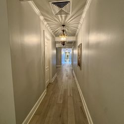 Cinzia Spa - Main Hallway.