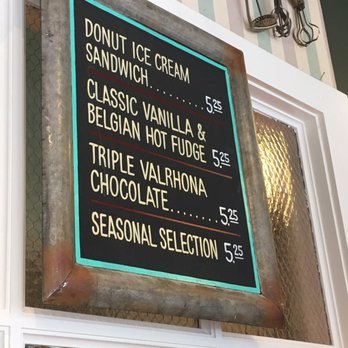 Firecakes Donuts - Bakeries Near Me - Chicago, Illinois