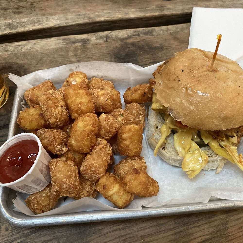 Fullsteam - Chicken sandwich with tots - Breweries Near Me - Durham, North Carolina Fullsteam - Chicken sandwich with tots - Breweries Near Me - Durham, North Carolina