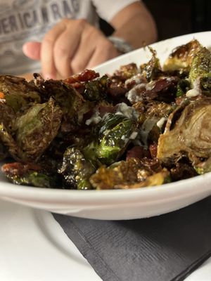 Linn's Restaurant by null