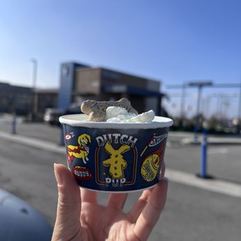 Dutch Bros Coffee - Juice Bars & Smoothies Near Me - Fontana, California