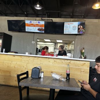 Tacos Los Vales - Tacos Near Me - Phoenix, Arizona