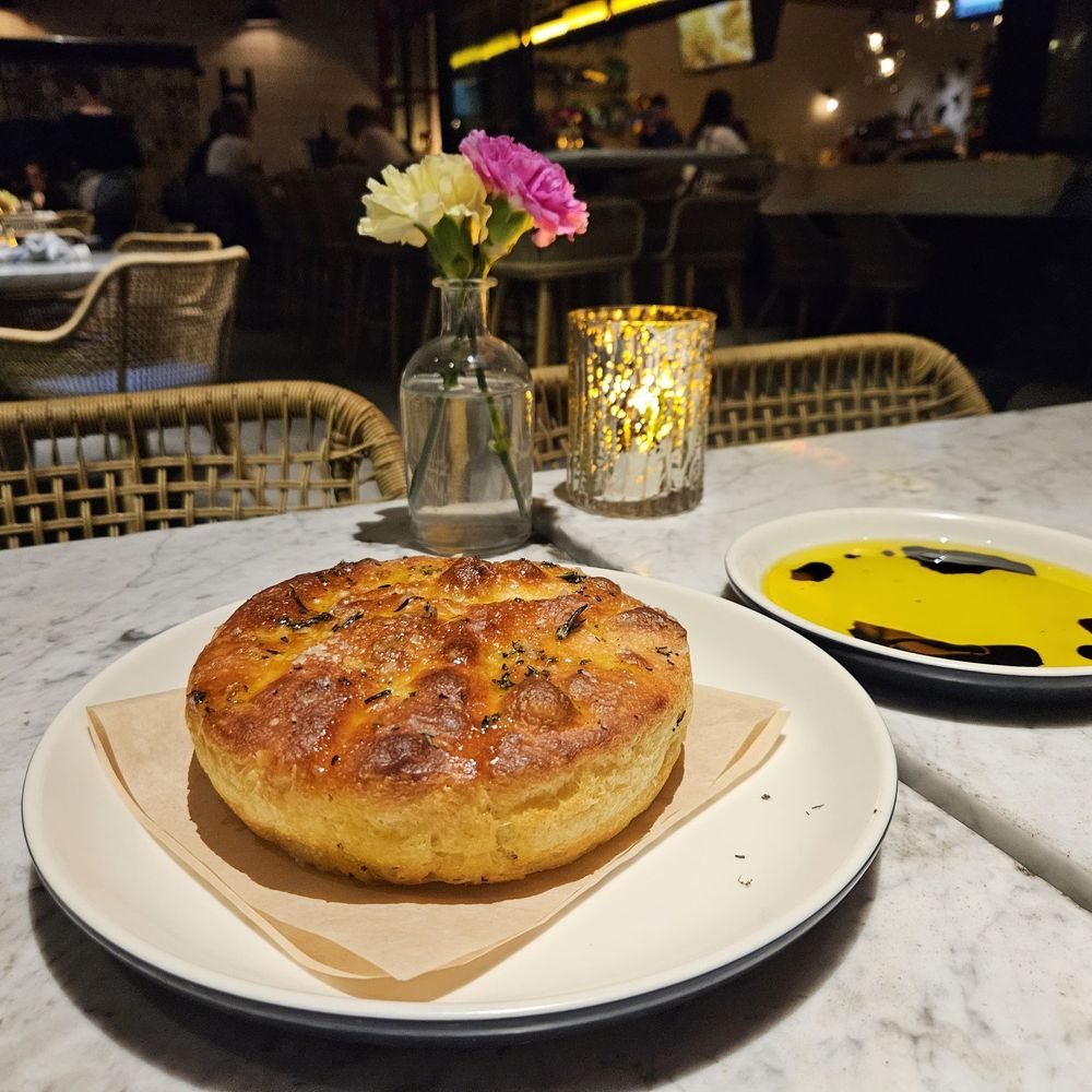North Italia - House Made Foccacia Bread ($12) 11.29.2025 - Pizza Near Me - Las Vegas, Nevada North Italia - House Made Foccacia Bread ($12) 11.29.2025 - Pizza Near Me - Las Vegas, Nevada