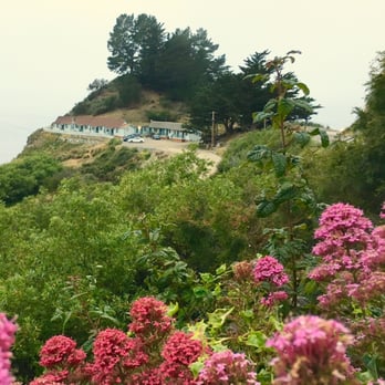 Lucia Lodge - Bed & Breakfast Near Me - Big Sur, California
