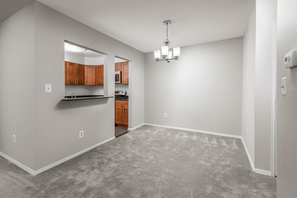 ROYAL CREST APARTMENTS Updated June 2024 1802 Kuser Rd, Trenton