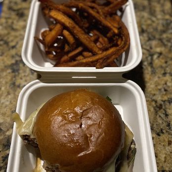 Hopdoddy Burger Bar - The Primetime and Sweet Potato Fries - Burgers Near Me - Euless, Texas