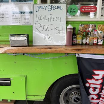 Coastal Vibes - Food truck - Food Trucks Near Me - Beaverton, Oregon Coastal Vibes - Food truck - Food Trucks Near Me - Beaverton, Oregon