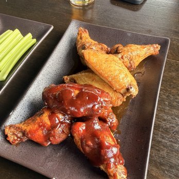 Worthington Tavern - Hot honey & Tangi barbecue - Cocktail Bars Near Me - Worthington, Ohio Worthington Tavern - Hot honey & Tangi barbecue - Cocktail Bars Near Me - Worthington, Ohio